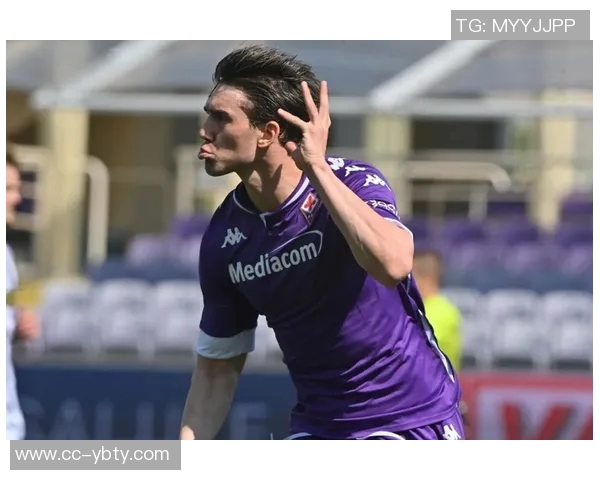 维埃里：图多尔应始终信任弗拉霍维奇作为首发前锋